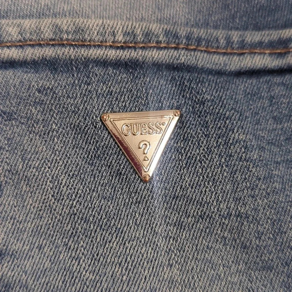 GUESS Distressed Mid-Rise Sexy Curve Skinny Jeans, Color Mid Wash Size 25 - Picture 8 of 16